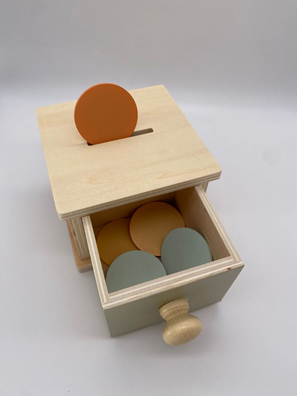 Montessori coin box